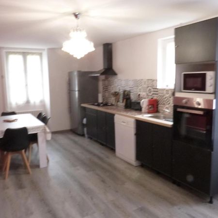 Вилла Logement Spacieux Rez-De-Chaussee, Jardin, Stationnement Devant, A 5 Minutes A Pied Du Centre De Sarlat Экстерьер фото